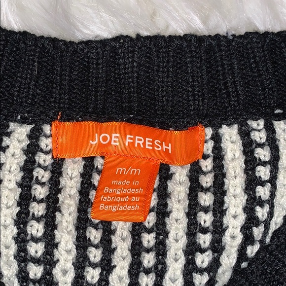 🧥Black w/Gray/white Crewneck Sweater. - Picture 6 of 8